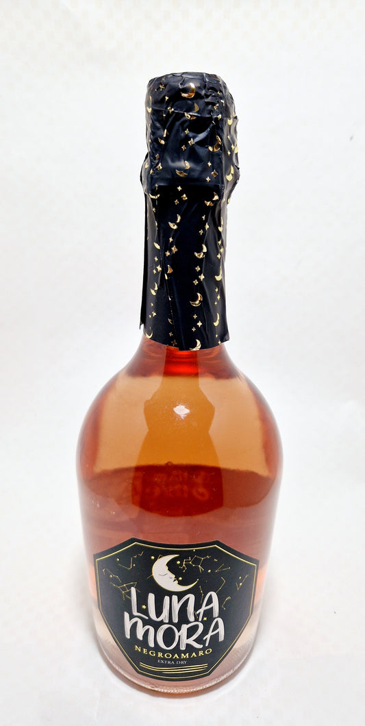 Bottiglia Vino rosato uve negramaro spumante extra dry luna mora BR 11% vin rose 75cl