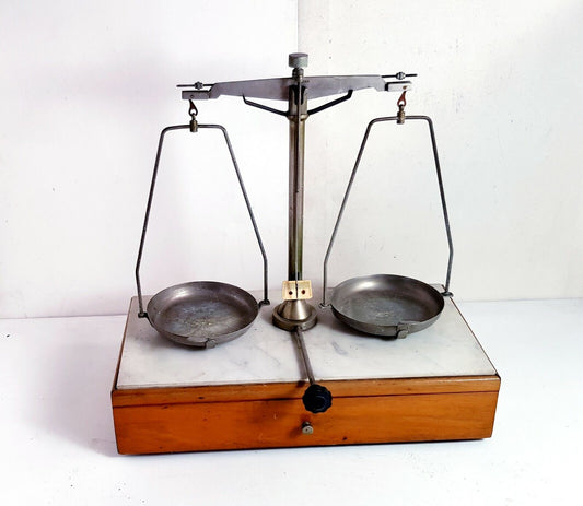 Bilancia vintage farmacista orafo autentica legno marmo  40 cm larghezza circa