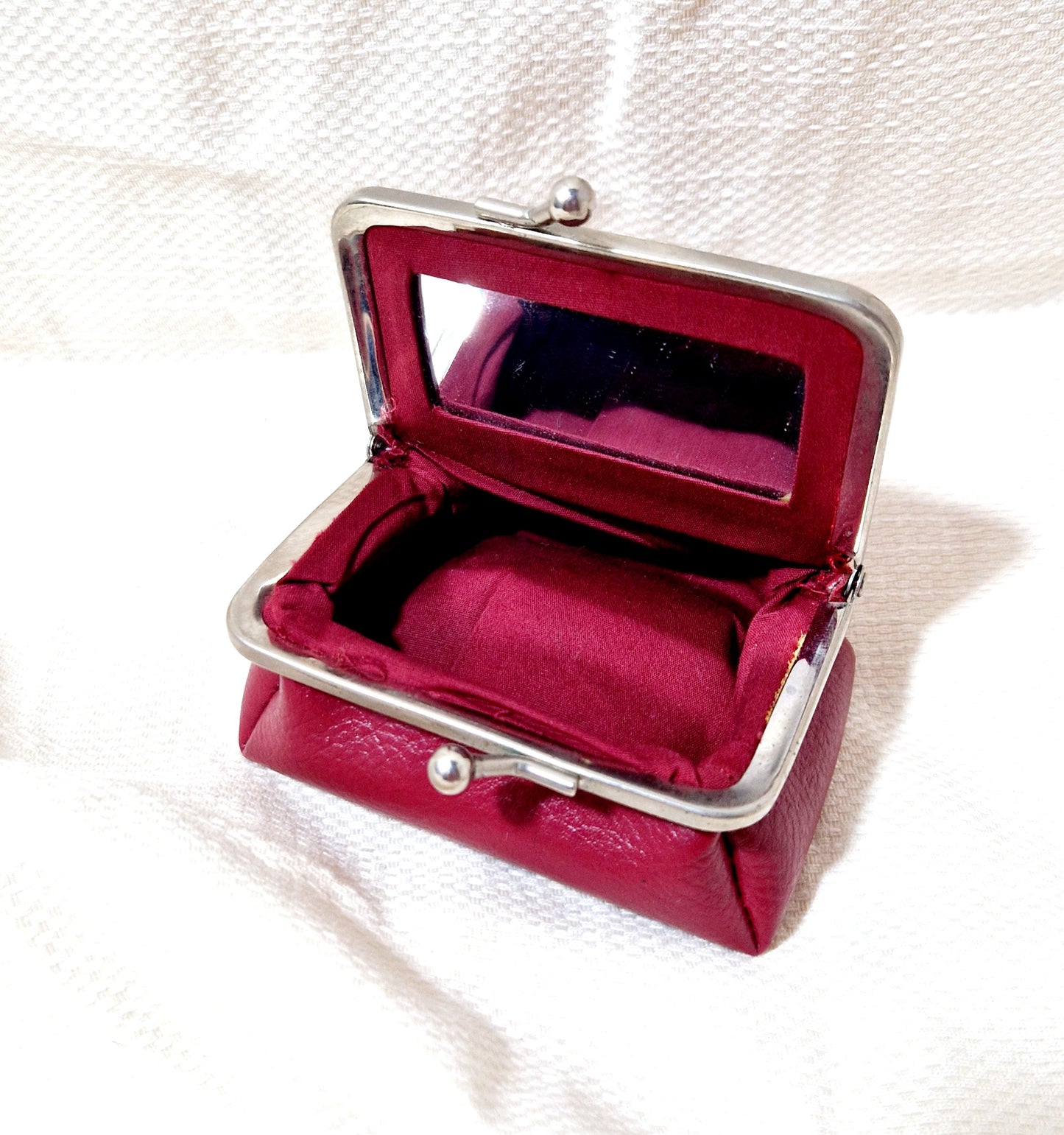 Porta monete trucco vintage con chiusura a scatto specchio interno