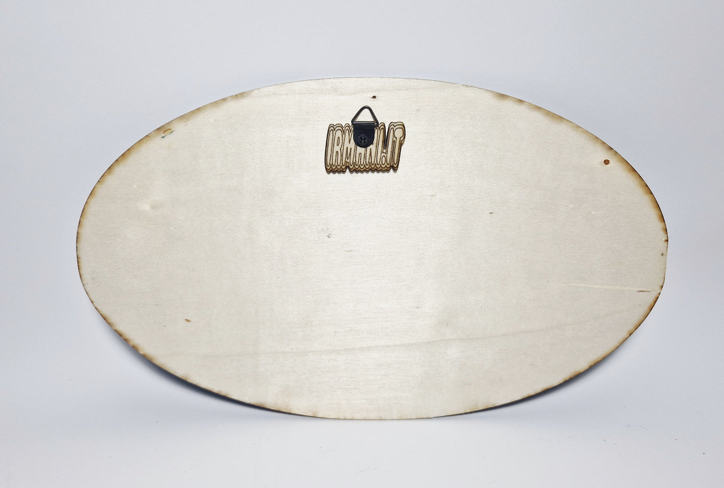 Targa emblema retro style fiat forma ovale in legno circa 30x20 cm realizzata e decorata  a mano